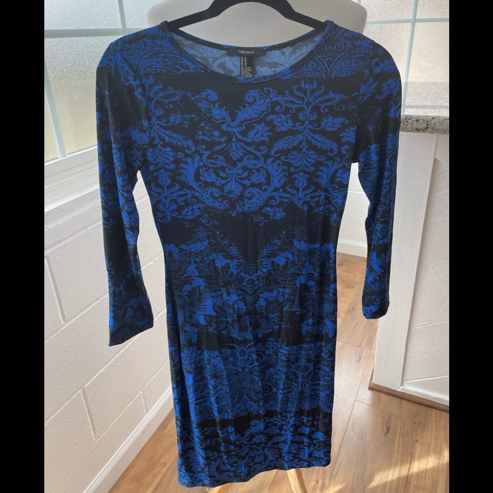 Forever 21 Blue Black knit dress